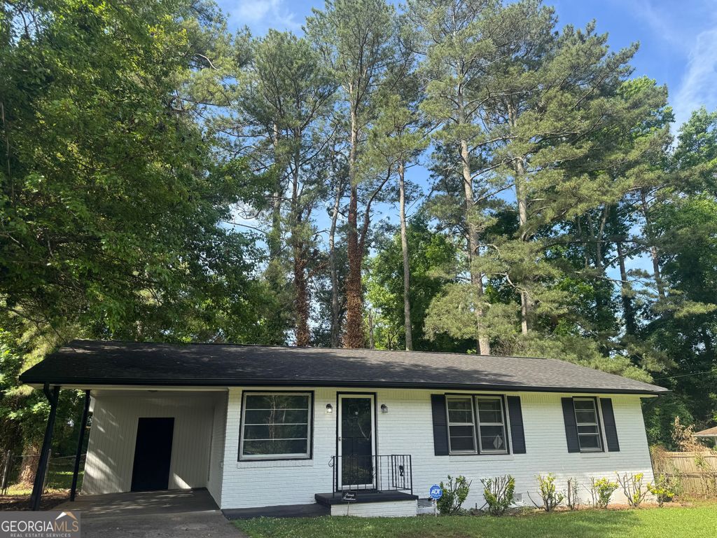 1569 Rock Cut Road, Conley, GA 30288