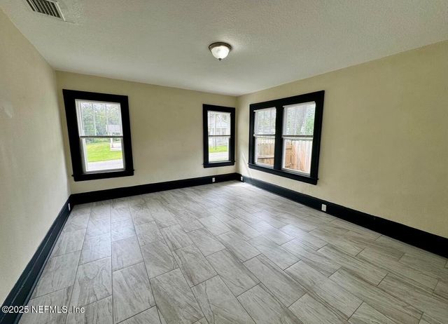 2923 ROSSELLE Street, Jacksonville, FL 32205