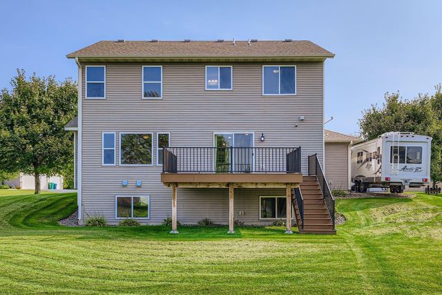 5001 Kama Lane NE, Albertville, MN 55301