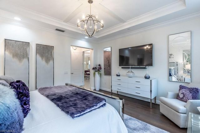 16382 Viansa WAY # 201, Naples, FL 34110