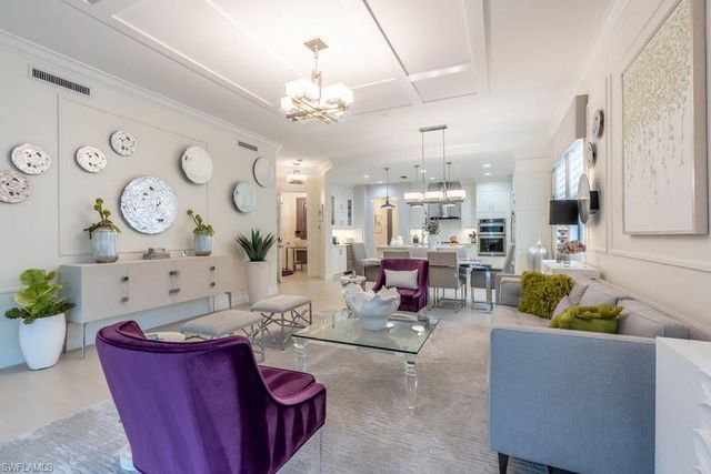 16382 Viansa WAY # 201, Naples, FL 34110