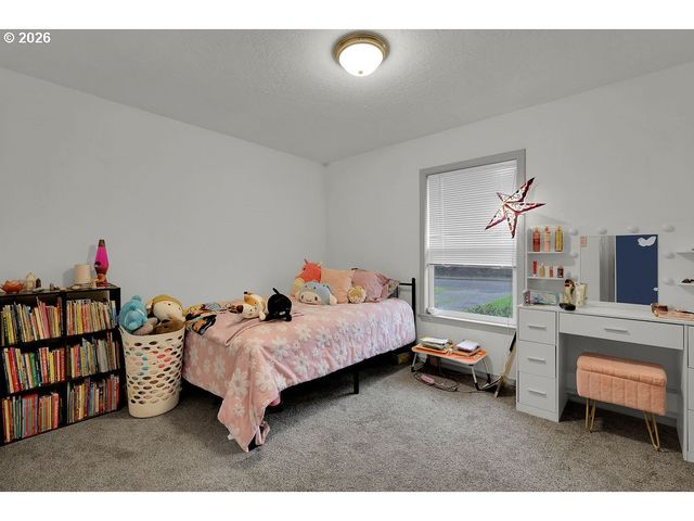 2953 W 15TH Ave, Eugene, OR 97402