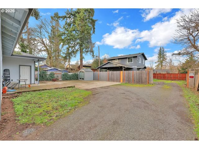 2953 W 15TH Ave, Eugene, OR 97402