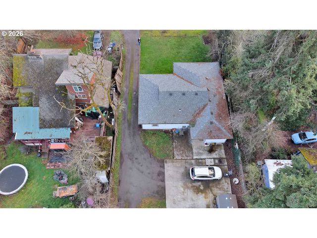 2953 W 15TH Ave, Eugene, OR 97402