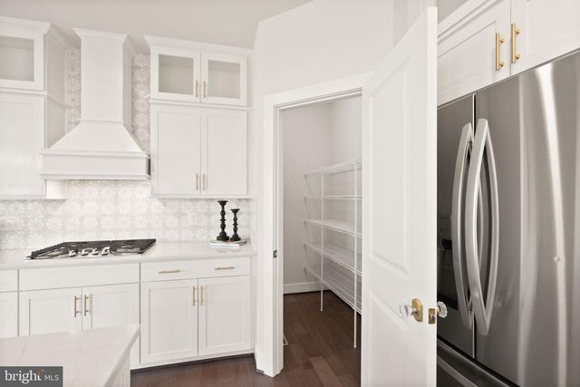 23757 CAMBRIDGE KNOLL CT, Aldie, VA 20105