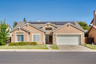 1833 Rail St, Manteca, CA 95337