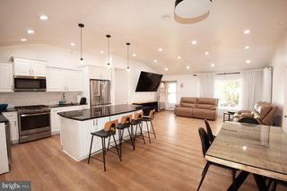 9523 NORTHEAST AVE, Philadelphia, PA 19115