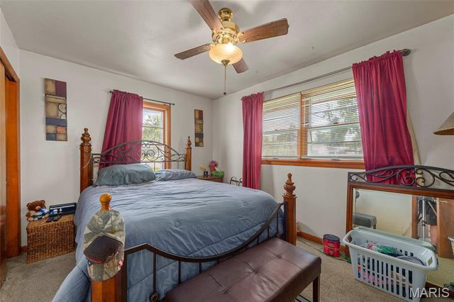 10835 Mallory Drive, St Louis, MO 63123