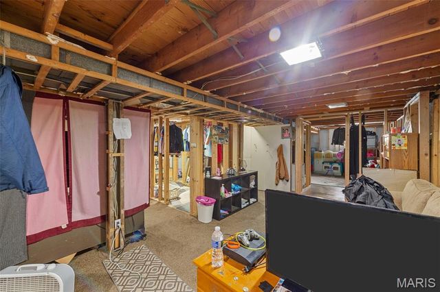 10835 Mallory Drive, St Louis, MO 63123