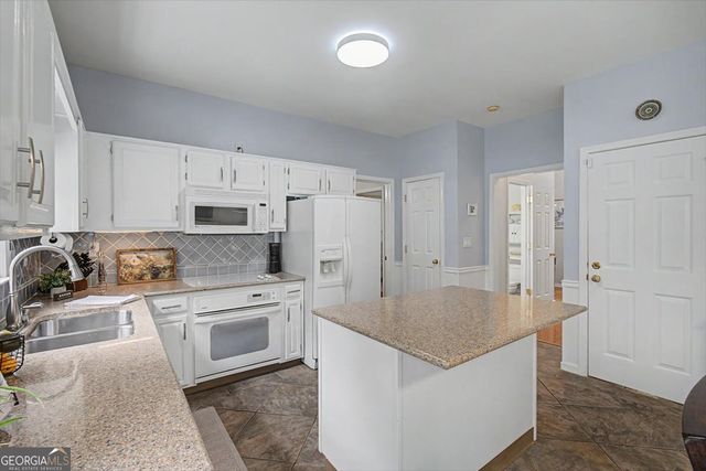 609 Adam Circle, Woodstock, GA 30188