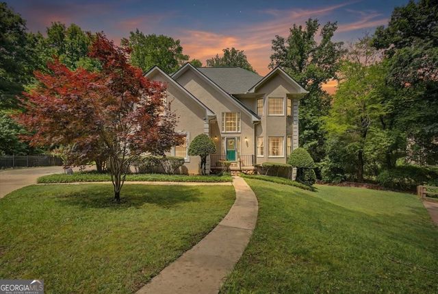 609 Adam Circle, Woodstock, GA 30188