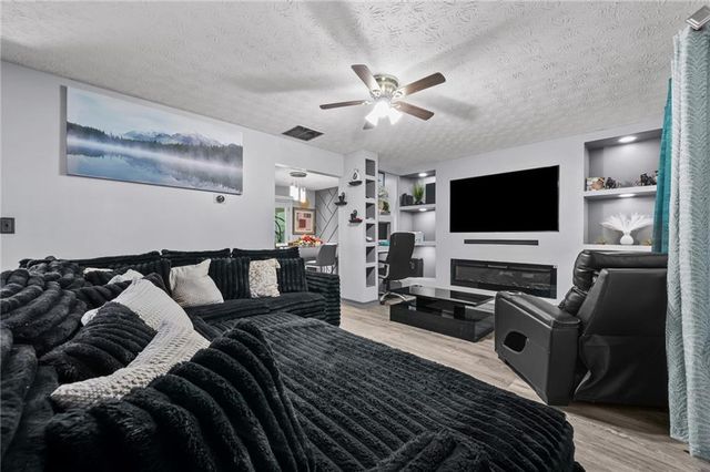 40 Benjamin Point, Oxford, GA 30054