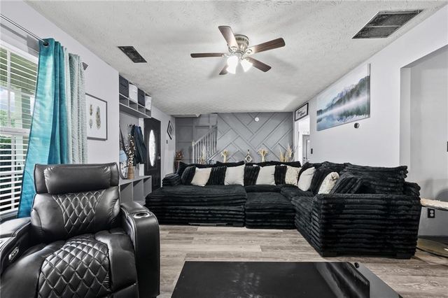40 Benjamin Point, Oxford, GA 30054