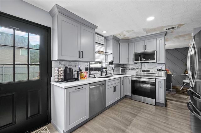 40 Benjamin Point, Oxford, GA 30054
