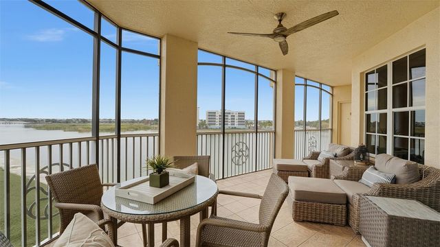 6340 WATERCREST WAY 301, Lakewood Ranch, FL 34202