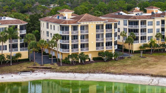 6340 WATERCREST WAY 301, Lakewood Ranch, FL 34202