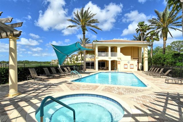 6340 WATERCREST WAY 301, Lakewood Ranch, FL 34202