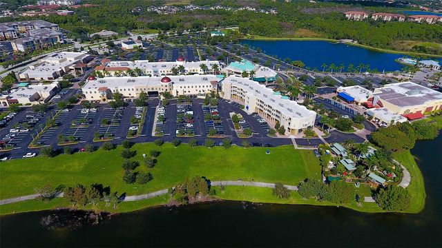 6340 WATERCREST WAY 301, Lakewood Ranch, FL 34202