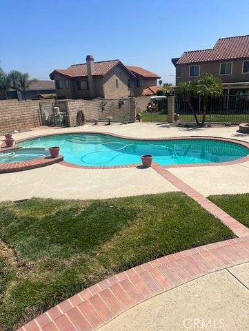 2416 Patriot Way, Corona, CA 92882