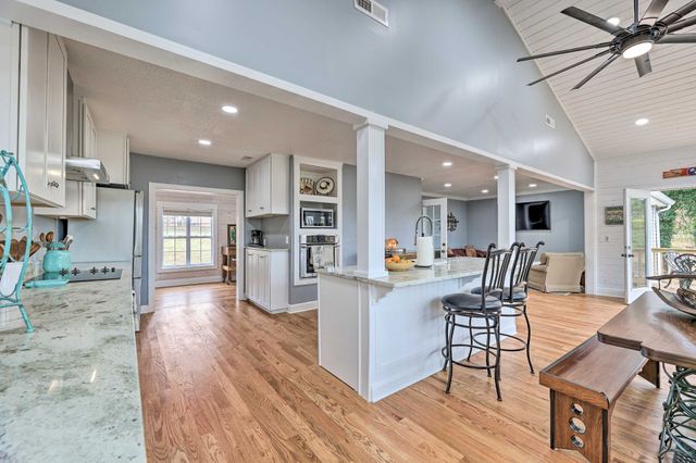 510 N Porter St, Winchester, TN 37398