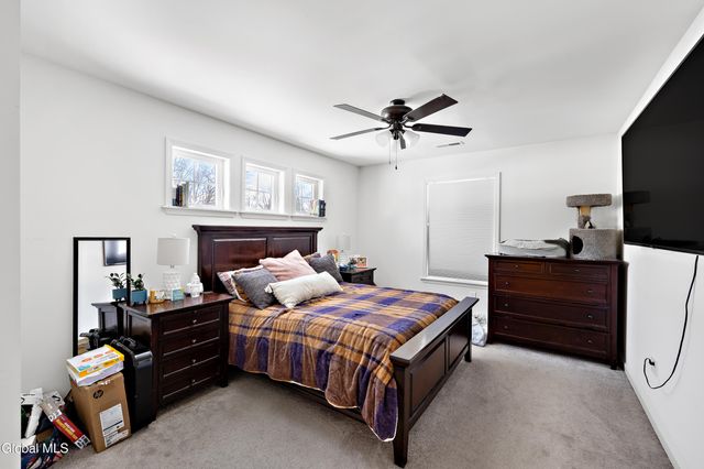 1002 Grayson Place, Glenville, NY 12302