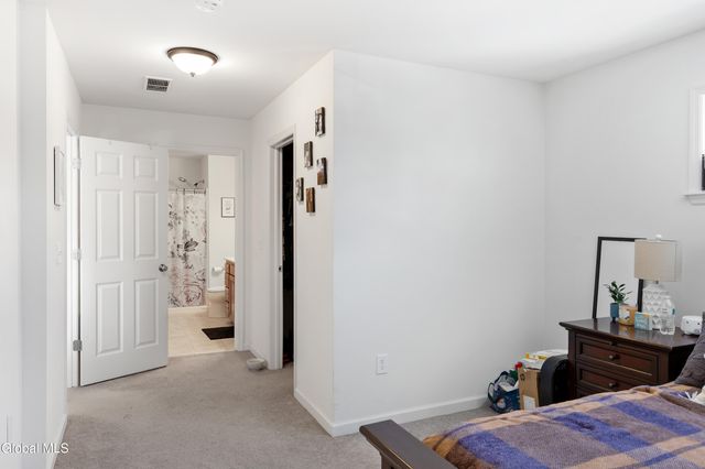 1002 Grayson Place, Glenville, NY 12302