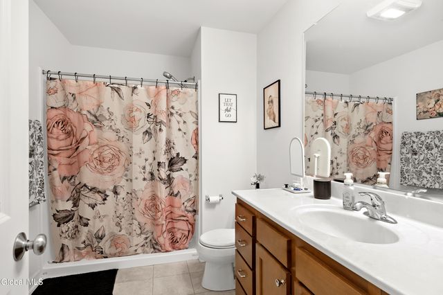 1002 Grayson Place, Glenville, NY 12302