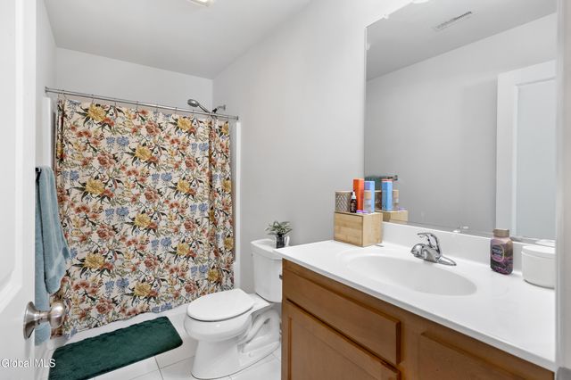 1002 Grayson Place, Glenville, NY 12302