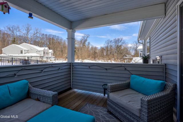 1002 Grayson Place, Glenville, NY 12302