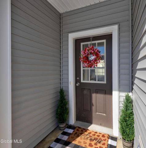 1002 Grayson Place, Glenville, NY 12302