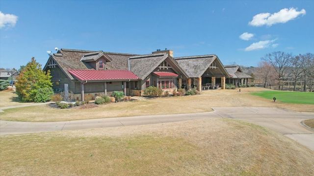 192 Dove Canyon Drive, Gordonville, TX 76245