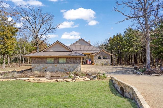 192 Dove Canyon Drive, Gordonville, TX 76245