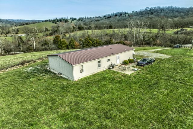 385 Mosby Creek Road, Sparta, KY 41086