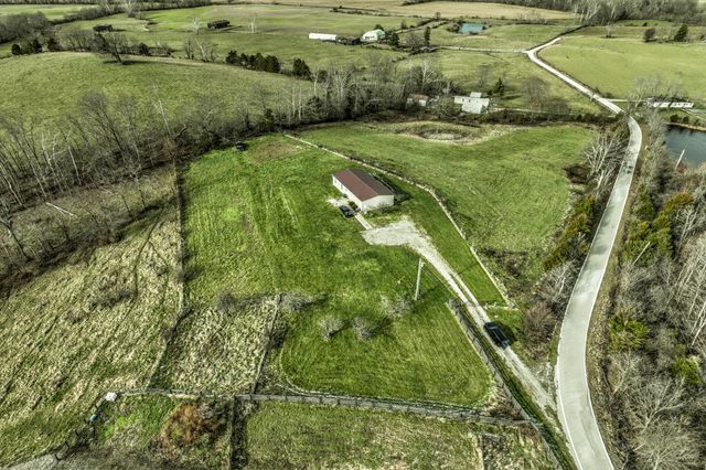 385 Mosby Creek Road, Sparta, KY 41086