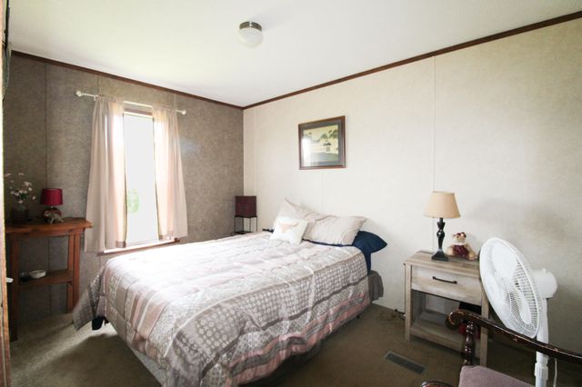 385 Mosby Creek Road, Sparta, KY 41086