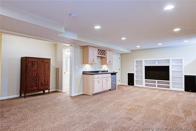 3117 Lacewood Lane, New Albany, IN 47150