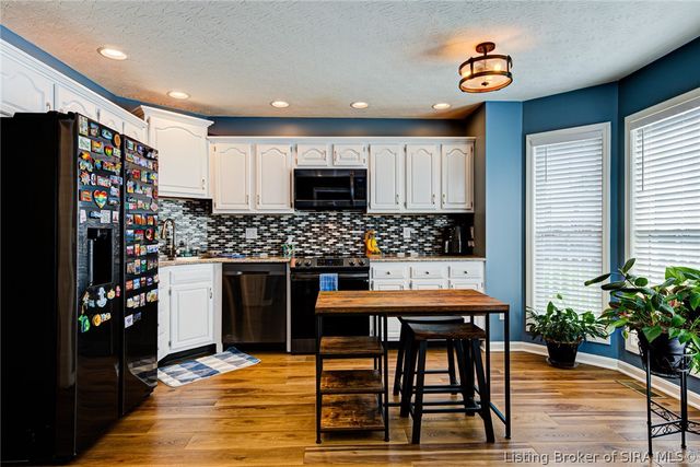 3117 Lacewood Lane, New Albany, IN 47150