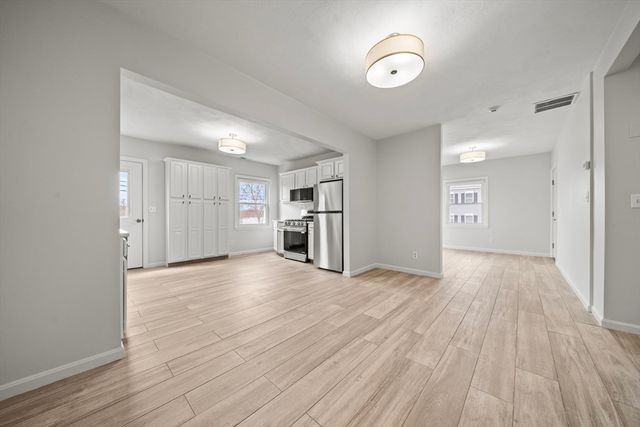 1 Salem Street 3, Wakefield, MA 01880