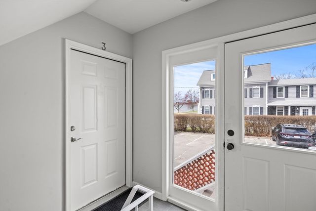 1 Salem Street 3, Wakefield, MA 01880