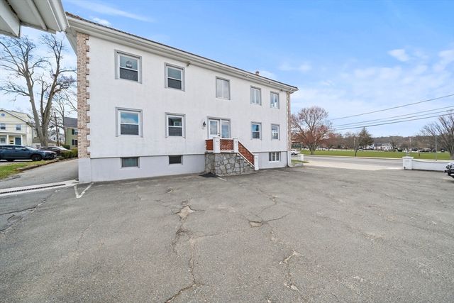 1 Salem Street 3, Wakefield, MA 01880