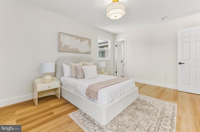 28 COUNTRY CLUB RD, Willingboro, NJ 08046