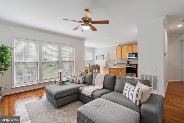 6009 SMOOTH STONE PL, Haymarket, VA 20169