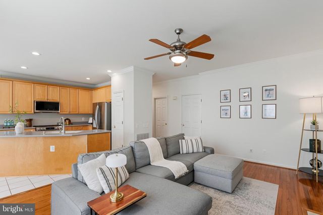 6009 SMOOTH STONE PL, Haymarket, VA 20169