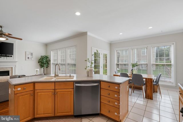 6009 SMOOTH STONE PL, Haymarket, VA 20169