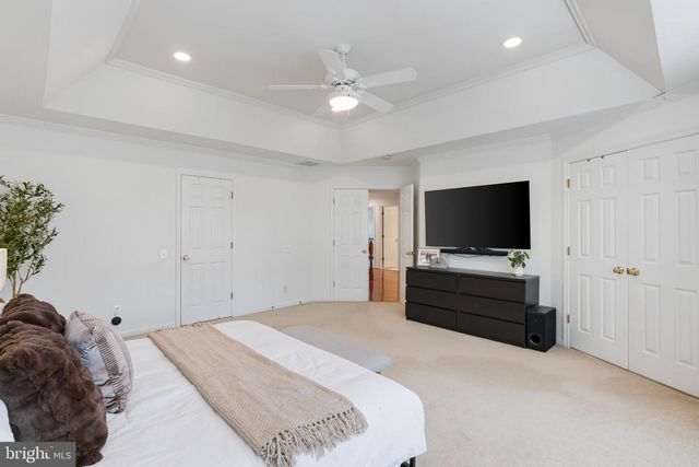 6009 SMOOTH STONE PL, Haymarket, VA 20169