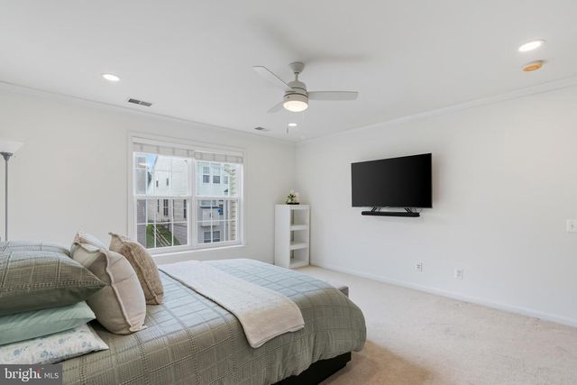 6009 SMOOTH STONE PL, Haymarket, VA 20169