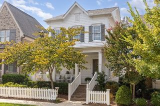 714 Shelley Ln, Franklin, TN 37064
