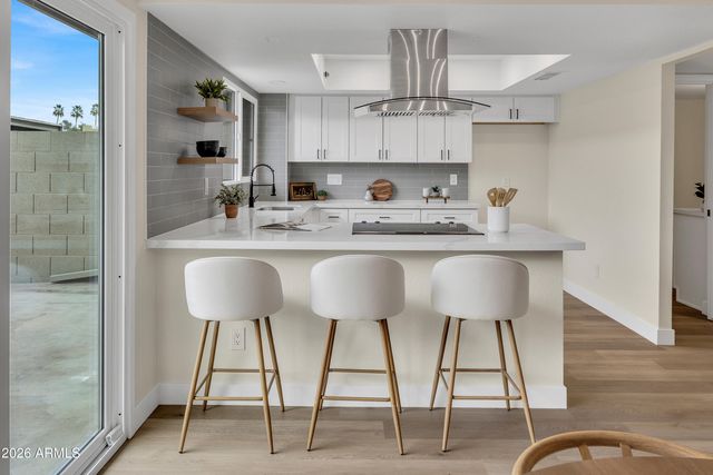 4716 N 20TH Avenue, Phoenix, AZ 85015