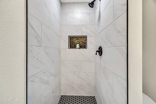 4716 N 20TH Avenue, Phoenix, AZ 85015