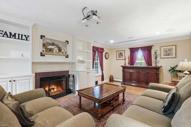 236 Bridle Path, North Andover, MA 01845